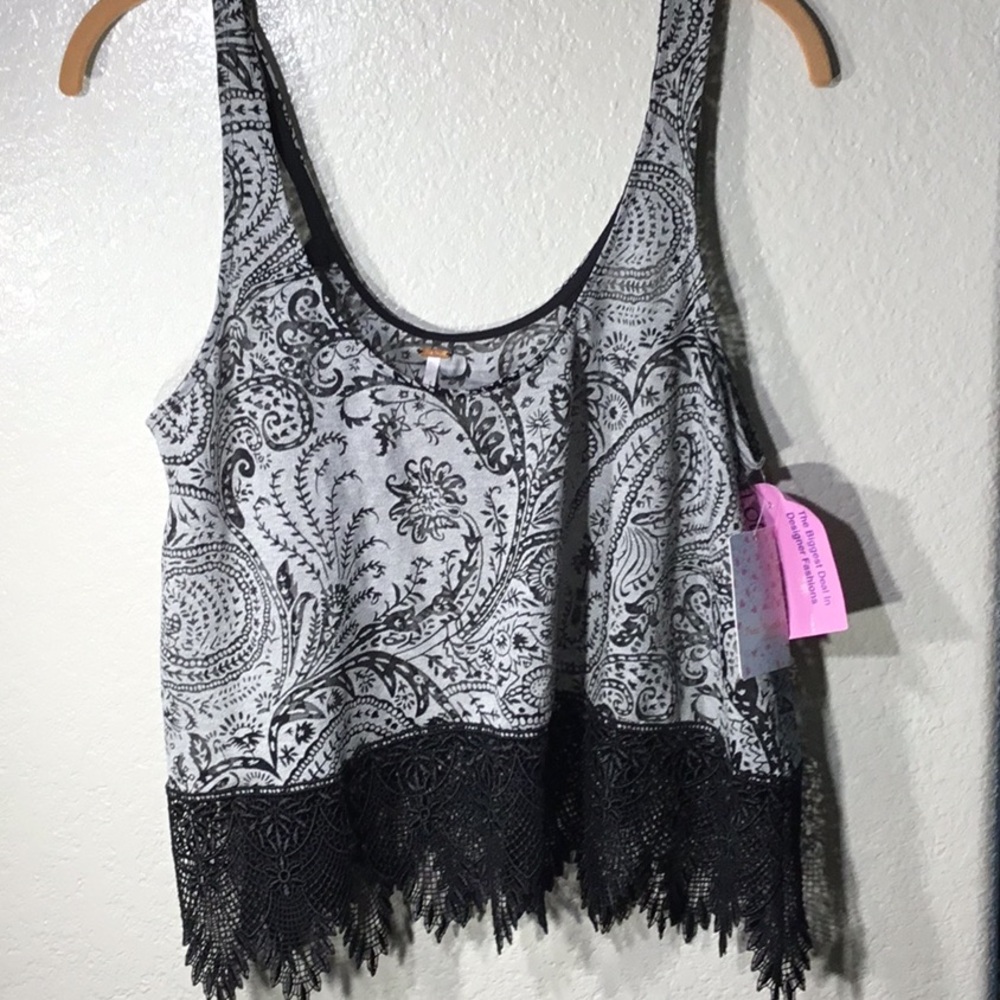 NWT Free People black and Grey Paisley Top with Lace Trim